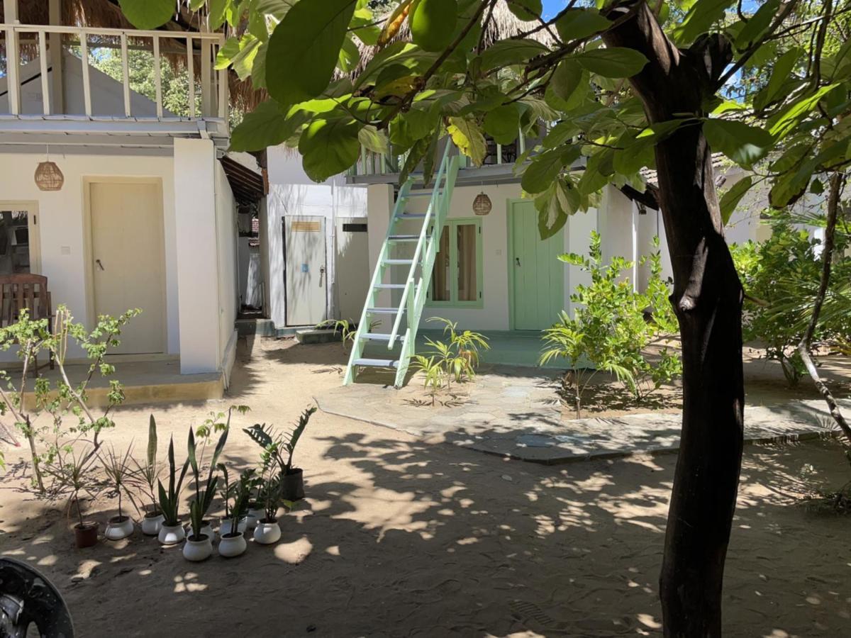Banana Surf House Hotel Arugam Bay Exterior foto